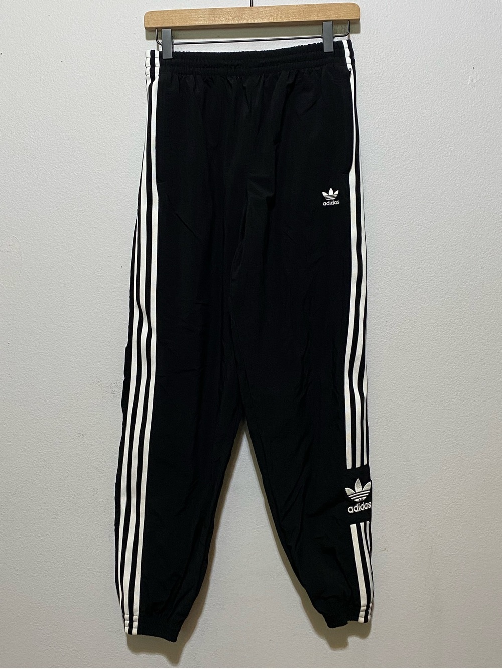 Adidas Pants Womens Small Black 3 Stripe Track Joggers Tapered Cuffed Sporty